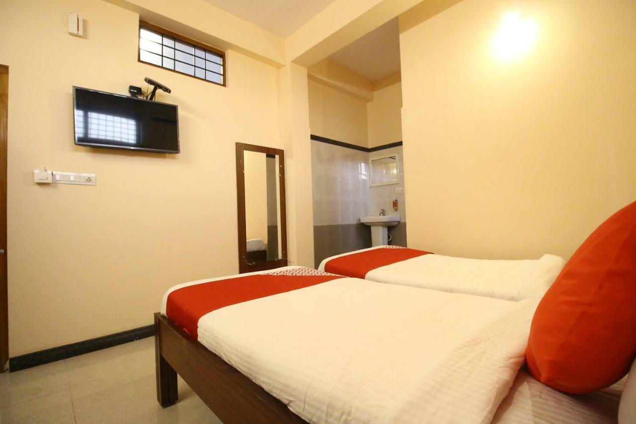 Oyo Flagship 30734 Jeevan Lodge Shivamogga Zewnętrze zdjęcie