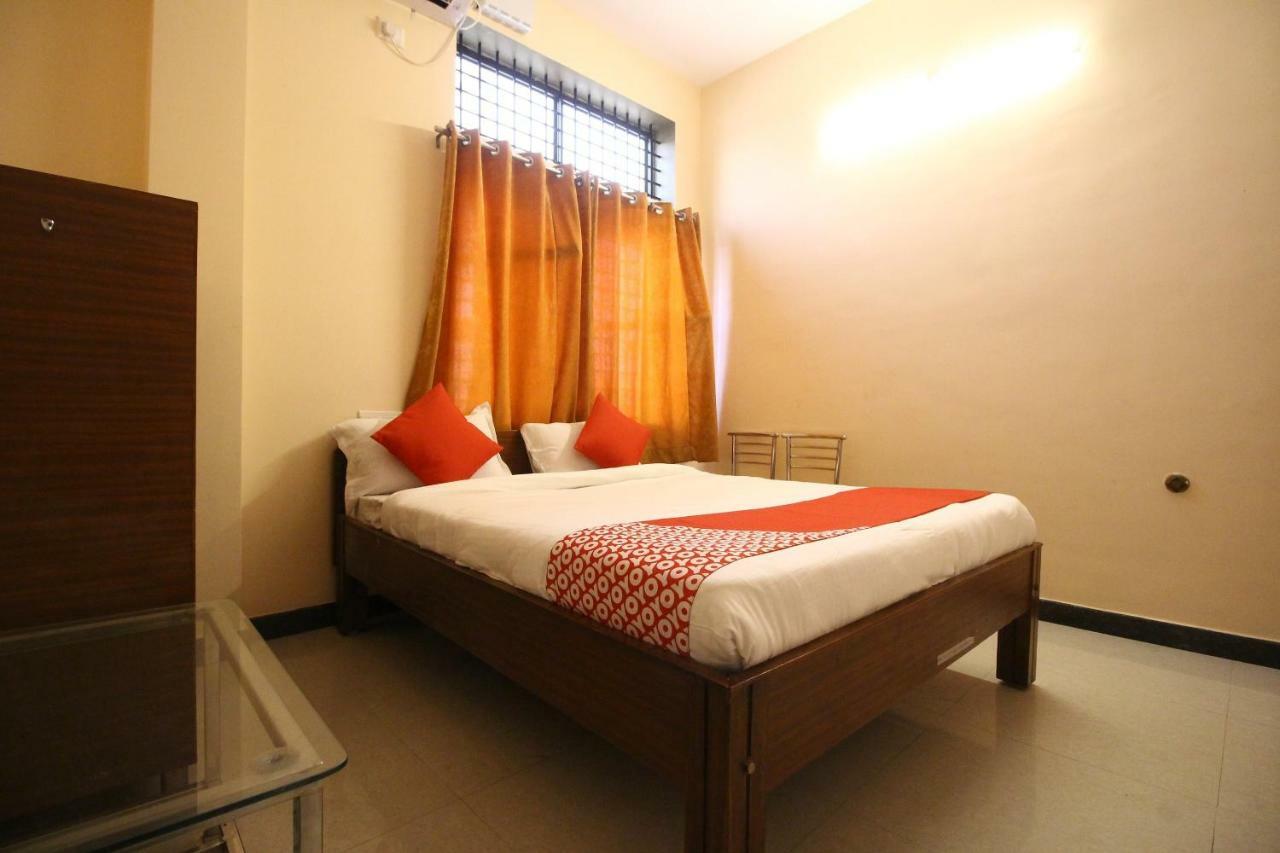 Oyo Flagship 30734 Jeevan Lodge Shivamogga Zewnętrze zdjęcie